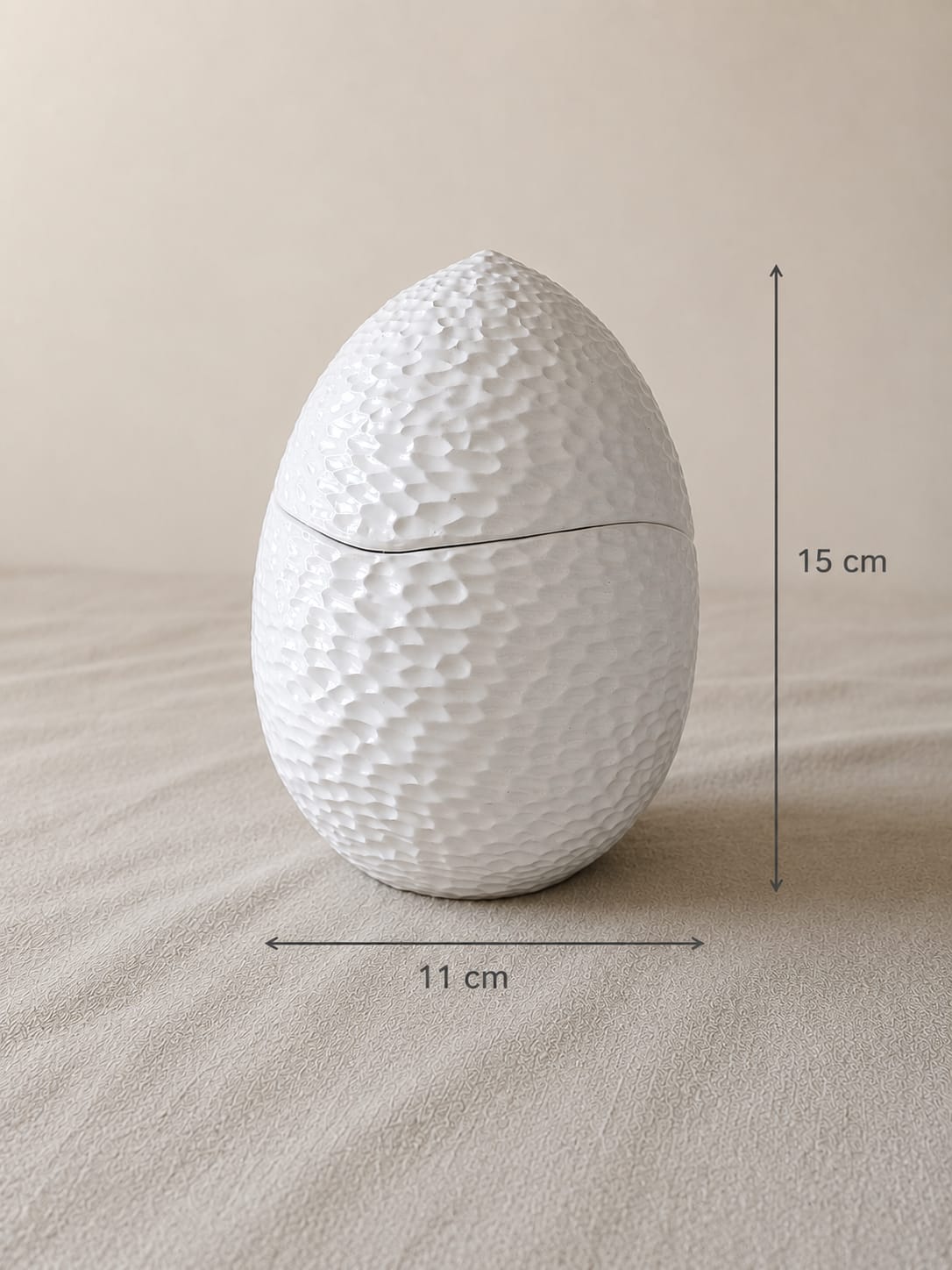 Boîte Œuf fait main en faïence martelée